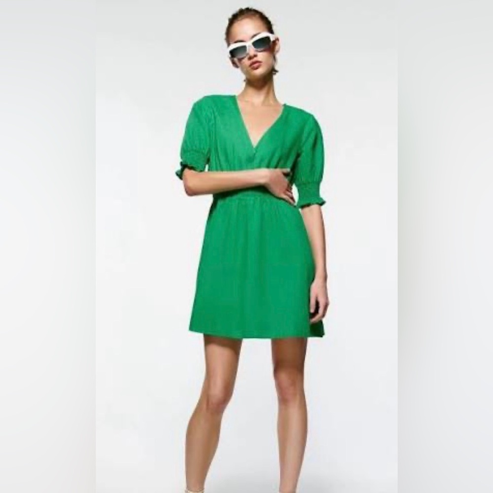 Zara emerald gree. linen blend dress Size XS